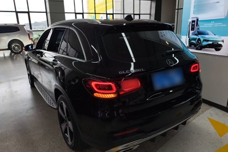 Used Mercedes-Benz GLC 2020 GLC 300 L 4MATIC Luxury Model Rear Left 45 Deg