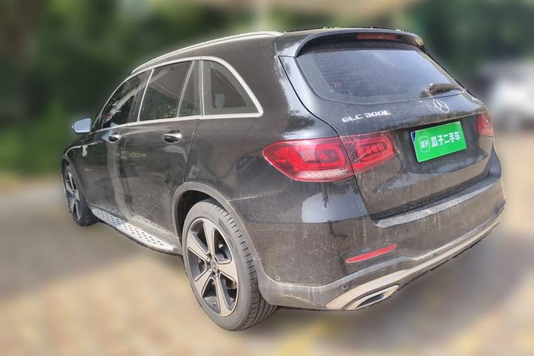 Used Mercedes-Benz GLC 2020 GLC 300 L 4MATIC Luxury Model Rear Left 45 Deg