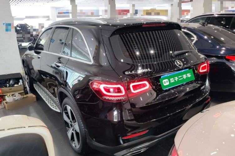 Used Mercedes-Benz GLC 2020 GLC 300 L 4MATIC Luxury Model Rear Left 45 Deg