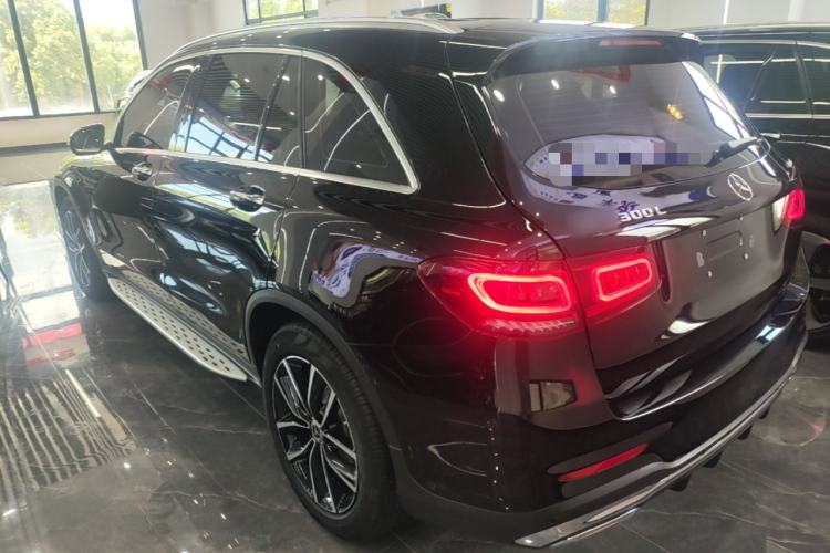 Used Mercedes-Benz GLC 2020 GLC 300 L 4MATIC Luxury Model Rear Left 45 Deg