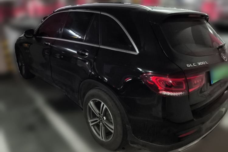 Used Mercedes-Benz GLC 2020 GLC 260 L 4MATIC Luxury Model Rear Left 45 Deg
