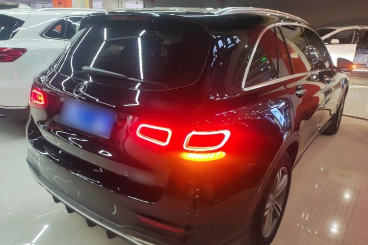 Used Mercedes-Benz GLC 2020 GLC 260 L 4MATIC Luxury Model Rear Right 45 Deg