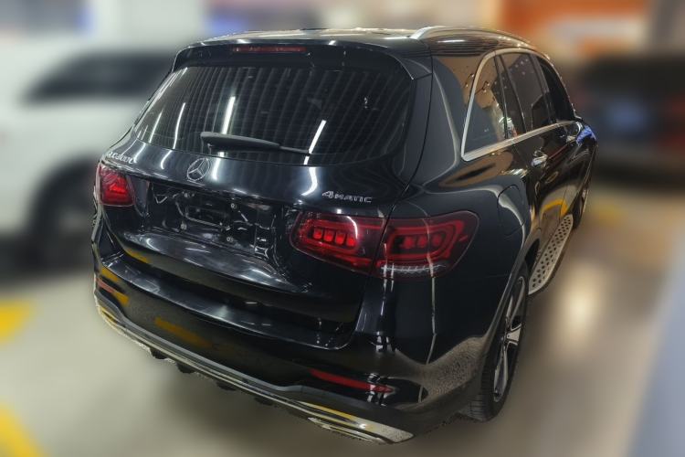 Used Mercedes-Benz GLC 2020 GLC 300 L 4MATIC Luxury Model Rear Right 45 Deg