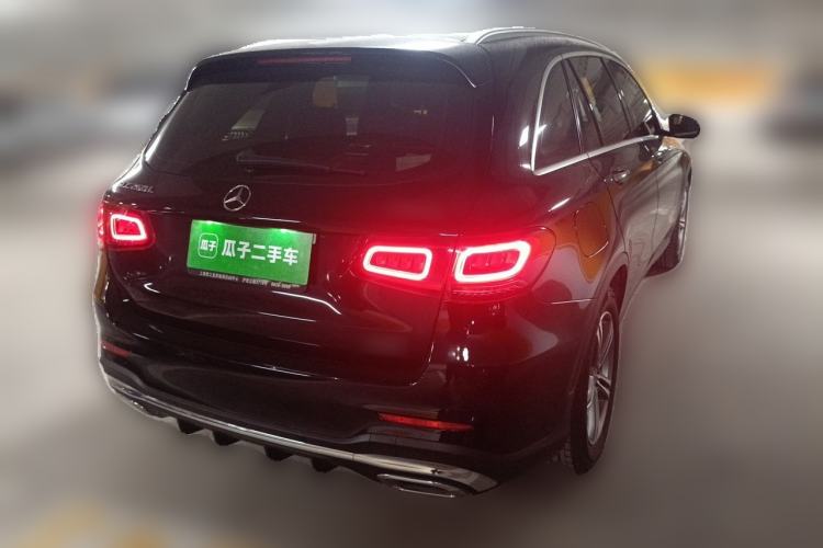 Used Mercedes-Benz GLC 2020 GLC 260 L 4MATIC Luxury Model Rear Right 45 Deg