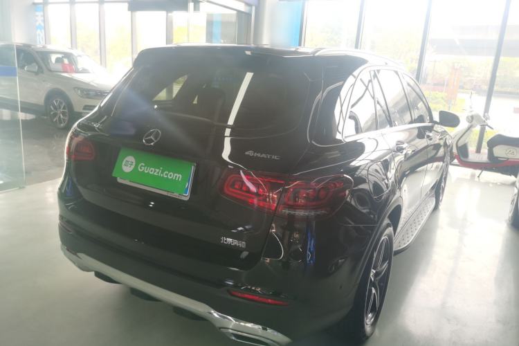 Used Mercedes-Benz GLC 2020 Facelifted GLC 260 L 4MATIC Dynamic Edition Rear Right 45 Deg