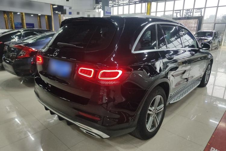 Used Mercedes-Benz GLC 2020 GLC 260 L 4MATIC Luxury Model Rear Right 45 Deg