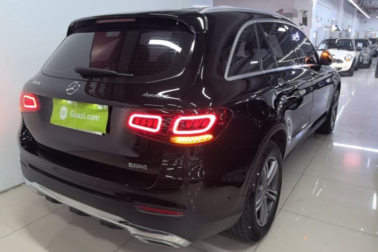 Used Mercedes-Benz GLC 2020 Facelift GLC 260 L 4MATIC Luxury Edition Rear Right 45 Deg
