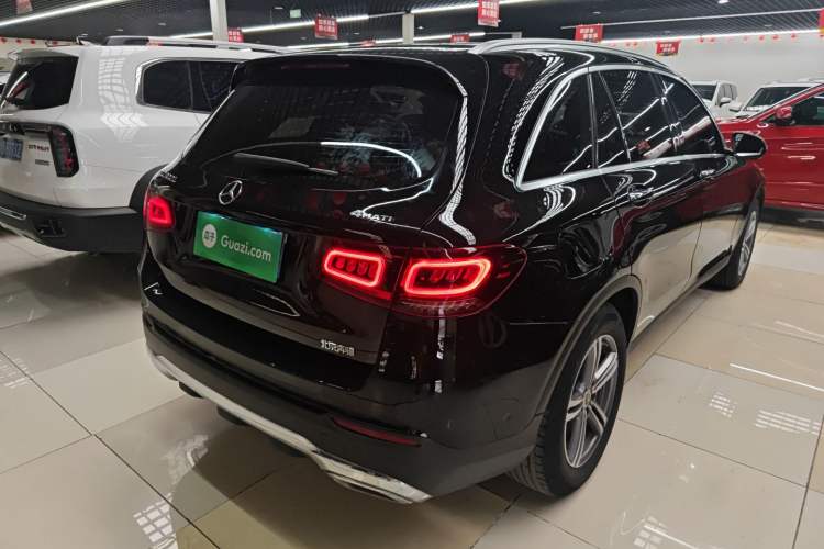 Used Mercedes-Benz GLC 2020 Facelifted GLC 260 L 4MATIC Dynamic Edition Rear Right 45 Deg