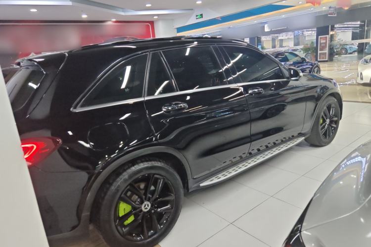 Used Mercedes-Benz GLC 2020 GLC 300 L 4MATIC Dynamic Edition Rear Right 45 Deg