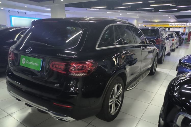 Used Mercedes-Benz GLC 2020 Facelift GLC 260 L 4MATIC Luxury Edition Rear Right 45 Deg