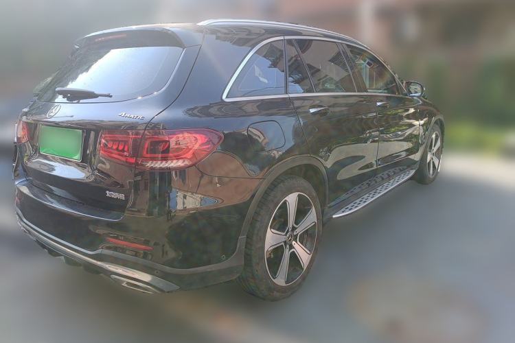 Used Mercedes-Benz GLC 2020 GLC 300 L 4MATIC Luxury Model Rear Right 45 Deg
