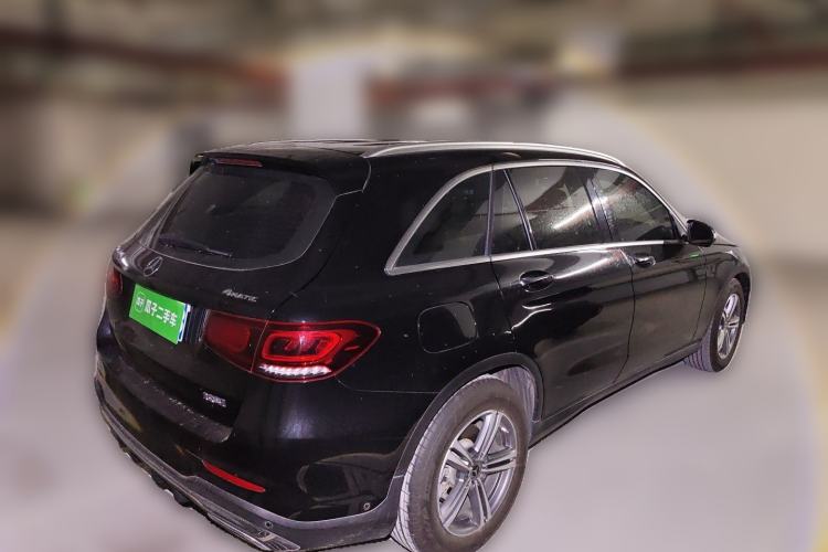 Used Mercedes-Benz GLC 2020 GLC 260 L 4MATIC Luxury Model Rear Right 45 Deg