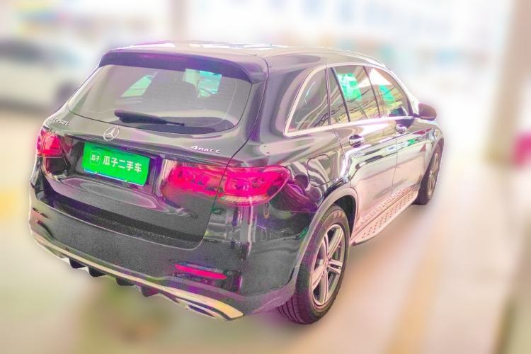 Used Mercedes-Benz GLC 2020 GLC 260 L 4MATIC Luxury Model Rear Right 45 Deg