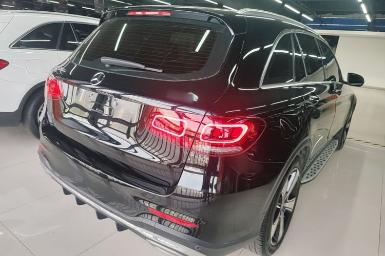 Used Mercedes-Benz GLC 2020 GLC 300 L 4MATIC Luxury Model Rear Right 45 Deg