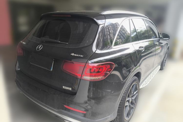 Used Mercedes-Benz GLC 2020 GLC 300 L 4MATIC Luxury Model Rear Right 45 Deg