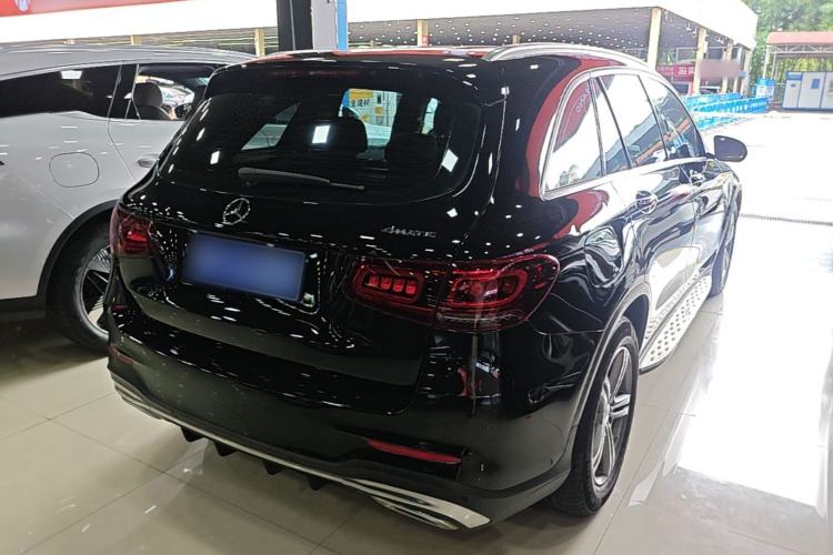 Used Mercedes-Benz GLC 2020 GLC 260 L 4MATIC Luxury Model Rear Right 45 Deg