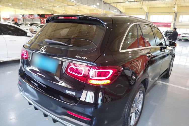 Used Mercedes-Benz GLC 2020 GLC 260 L 4MATIC Luxury Model Rear Right 45 Deg