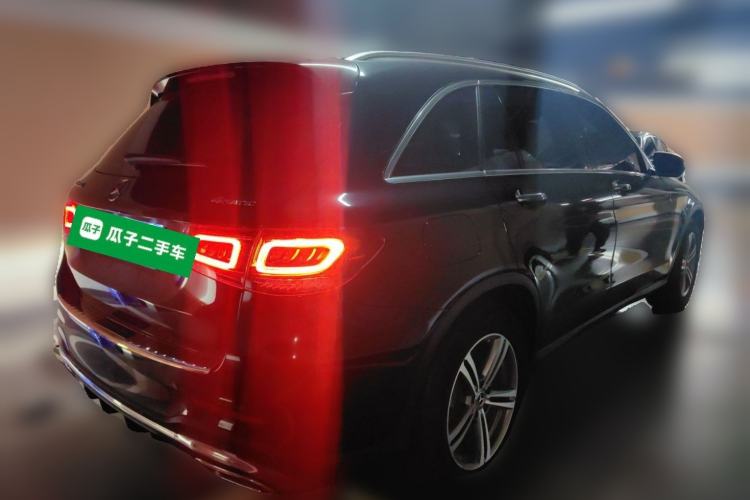 Used Mercedes-Benz GLC 2020 GLC 260 L 4MATIC Luxury Model Rear Right 45 Deg