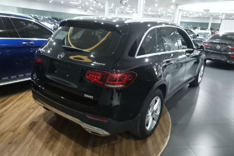 Used Mercedes-Benz GLC 2020 Facelifted GLC 260 L 4MATIC Dynamic Edition Rear Right 45 Deg