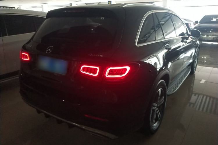 Used Mercedes-Benz GLC 2020 GLC 260 L 4MATIC Luxury Model Rear Right 45 Deg