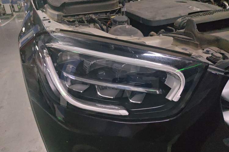 Used Mercedes-Benz GLC 2020 GLC 260 L 4MATIC Dynamic Model Right Front Headlight