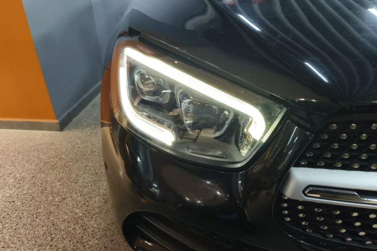 Used Mercedes-Benz GLC 2020 GLC 300 L 4MATIC Luxury Model Right Front Headlight