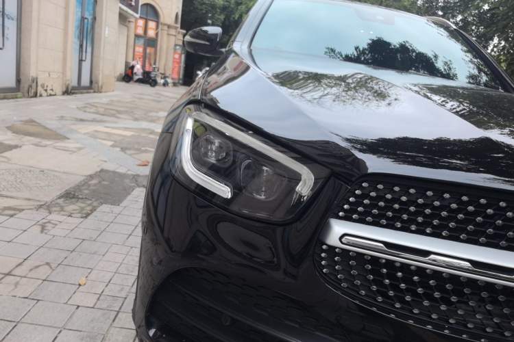 Used Mercedes-Benz GLC 2020 Facelifted GLC 300 L 4MATIC Luxury Edition Right Front Headlight