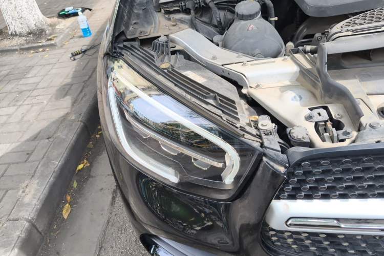 Used Mercedes-Benz GLC 2020 Facelift GLC 260 L 4MATIC Luxury Edition Right Front Headlight