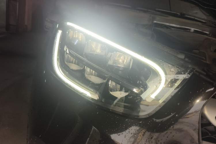 Used Mercedes-Benz GLC 2020 Facelifted GLC 260 L 4MATIC Dynamic Edition Right Front Headlight