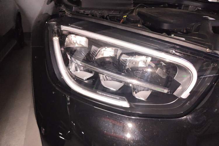 Used Mercedes-Benz GLC 2020 GLC 260 L 4MATIC Luxury Model Right Front Headlight