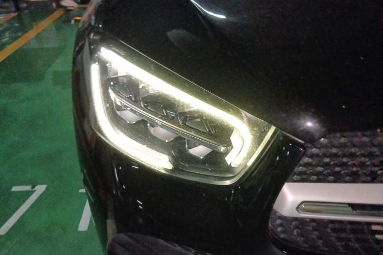 Used Mercedes-Benz GLC 2020 GLC 260 L 4MATIC Luxury Model Right Front Headlight
