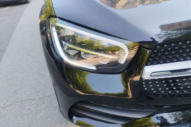 Used Mercedes-Benz GLC 2020 GLC 260 L 4MATIC Luxury Model Right Front Headlight