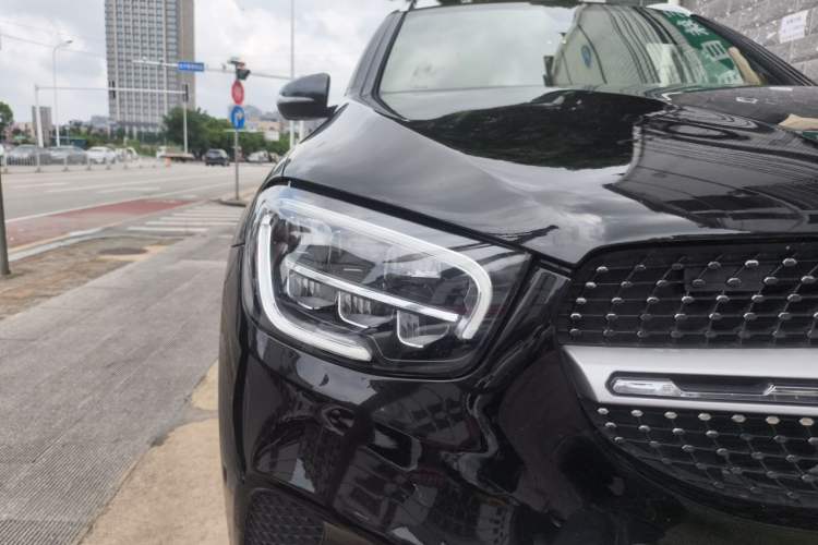 Used Mercedes-Benz GLC 2020 GLC 260 L 4MATIC Dynamic Model Right Front Headlight