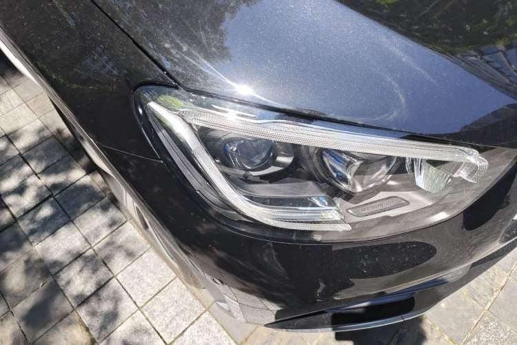 Used Mercedes-Benz GLC 2020 Facelifted GLC 300 L 4MATIC Luxury Edition Right Front Headlight