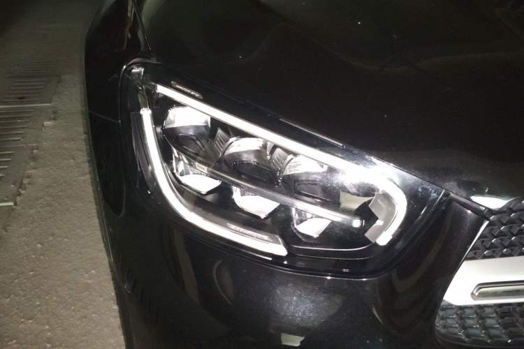 Used Mercedes-Benz GLC 2020 GLC 260 L 4MATIC Luxury Model Right Front Headlight