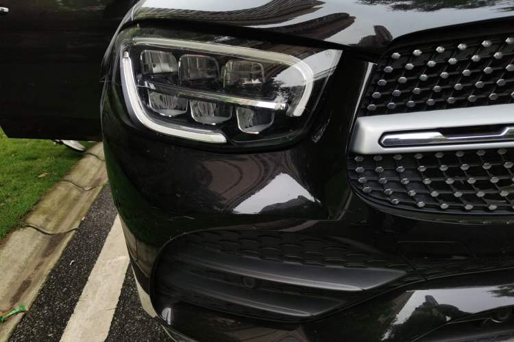 Used Mercedes-Benz GLC 2020 Facelift GLC 300 L 4MATIC Dynamic Edition Right Front Headlight