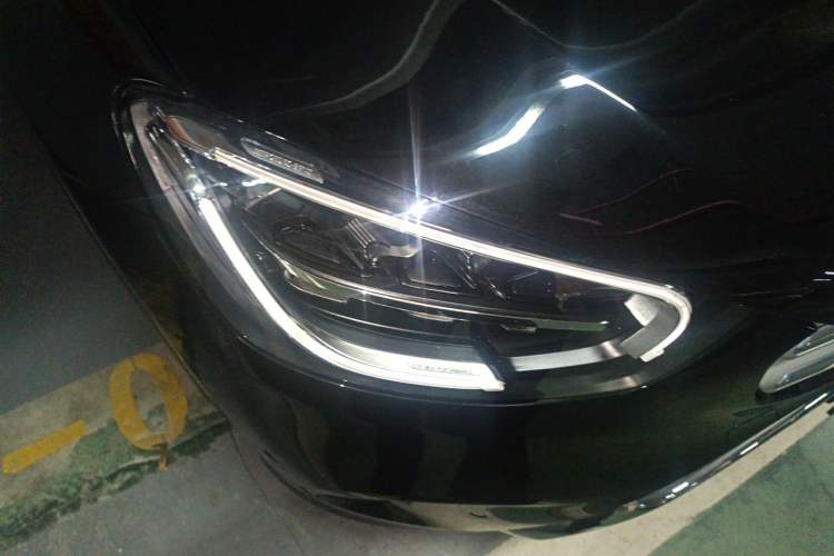 Used Mercedes-Benz GLC 2020 Facelifted GLC 260 L 4MATIC Dynamic Edition Right Front Headlight