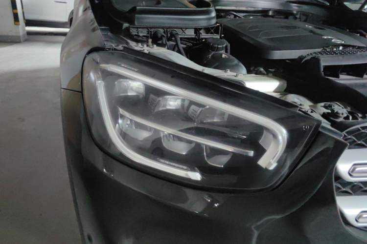 Used Mercedes-Benz GLC 2020 Facelifted GLC 260 L 4MATIC Dynamic Edition Right Front Headlight