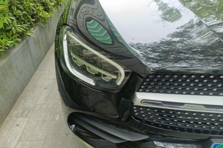Used Mercedes-Benz GLC 2020 Facelift GLC 260 L 4MATIC Luxury Edition Right Front Headlight
