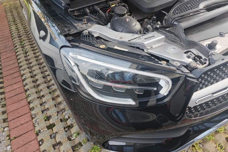 Used Mercedes-Benz GLC 2020 Facelift GLC 260 L 4MATIC Luxury Edition Right Front Headlight