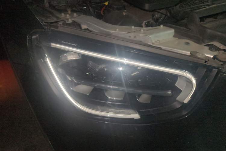 Used Mercedes-Benz GLC 2020 Facelifted GLC 260 L 4MATIC Dynamic Edition Right Front Headlight