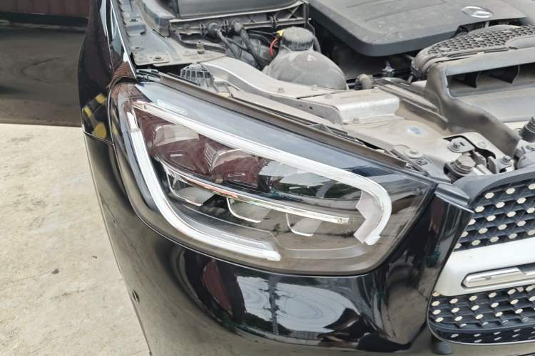 Used Mercedes-Benz GLC 2020 GLC 260 L 4MATIC Luxury Model Right Front Headlight