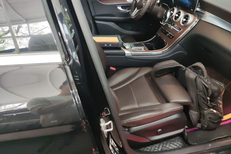 Used Mercedes-Benz GLC 2020 Facelift GLC 300 L 4MATIC Dynamic Edition Right Front Seat