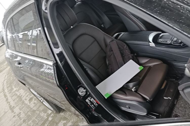 Used Mercedes-Benz GLC 2020 Facelifted GLC 260 L 4MATIC Dynamic Edition Right Front Seat
