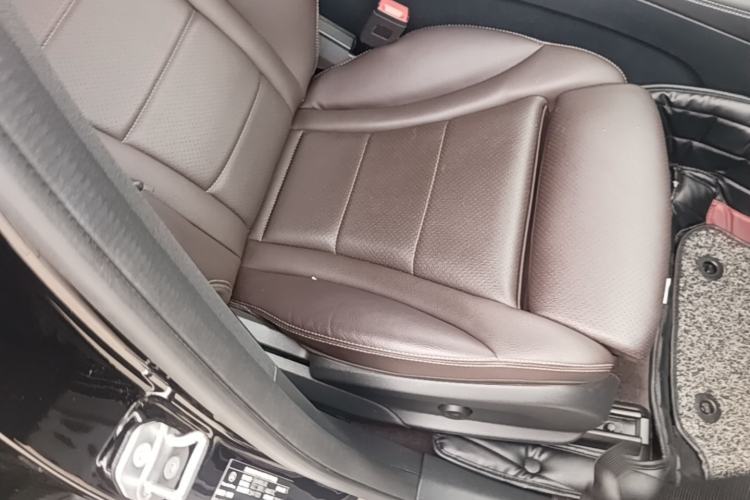 Used Mercedes-Benz GLC 2020 GLC 300 L 4MATIC Dynamic Edition Right Front Seat