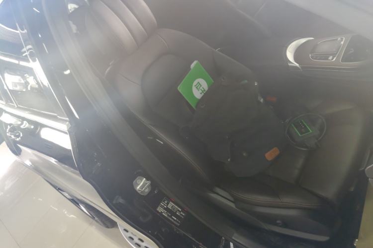 Used Mercedes-Benz GLC 2020 GLC 300 L 4MATIC Luxury Model Right Front Seat