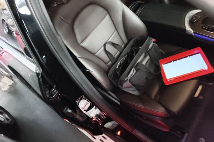 Used Mercedes-Benz GLC 2020 GLC 260 L 4MATIC Luxury Model Right Front Seat