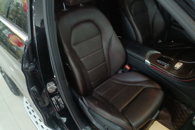 Used Mercedes-Benz GLC 2020 GLC 300 L 4MATIC Dynamic Edition Right Front Seat