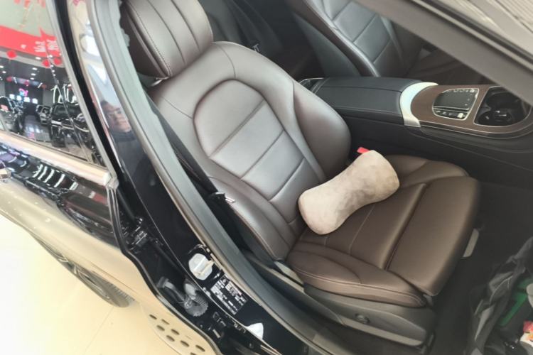 Used Mercedes-Benz GLC 2020 Facelift GLC 300 L 4MATIC Dynamic Edition Right Front Seat