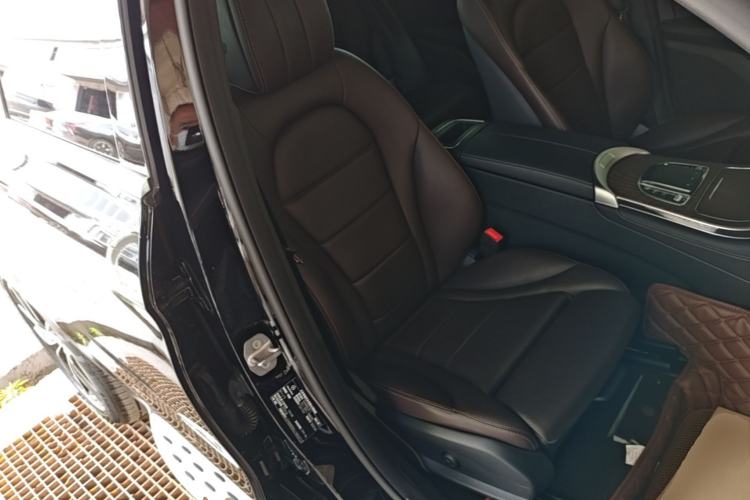 Used Mercedes-Benz GLC 2020 Facelift GLC 300 L 4MATIC Dynamic Edition Right Front Seat